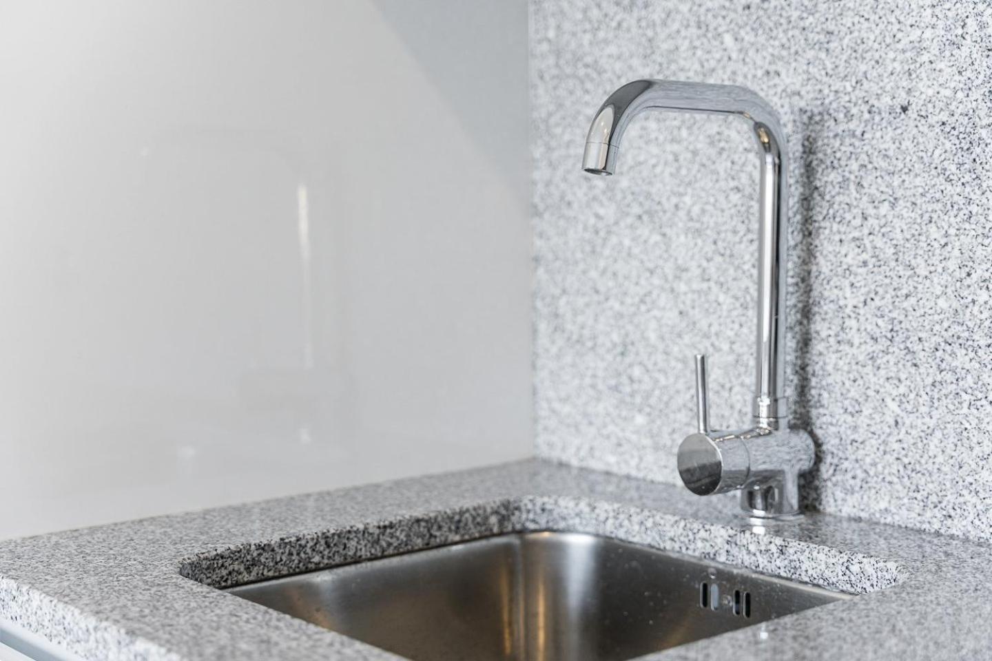 Guestready - Sleek Monochromatic In Bonfim Apartment Порто Екстериор снимка
